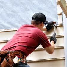 Best Custom Siding Design  in Gwinn, MI